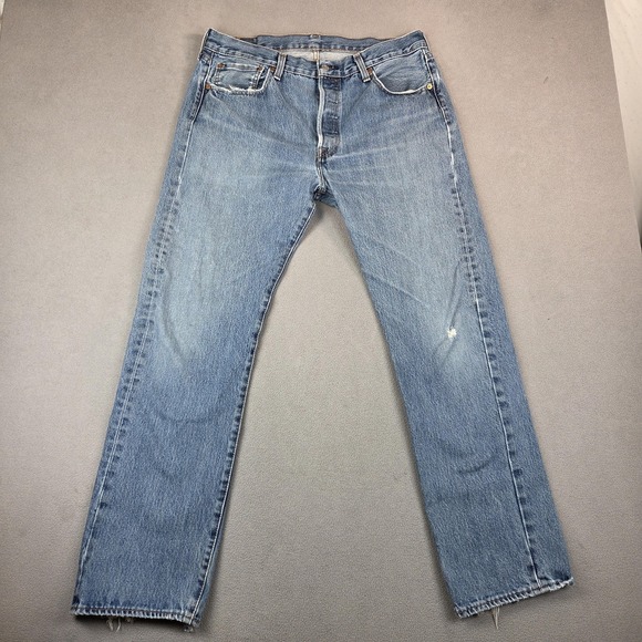 Levis 501 Jeans Mens 34x32 Blue Straight Leg Button Fly Distressed 00501-0193 - Picture 1 of 9